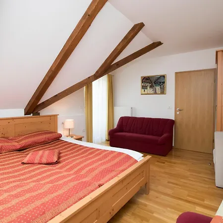 Hotel Art Kristal 4*