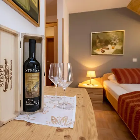 Отель Art Kristal Бохинь