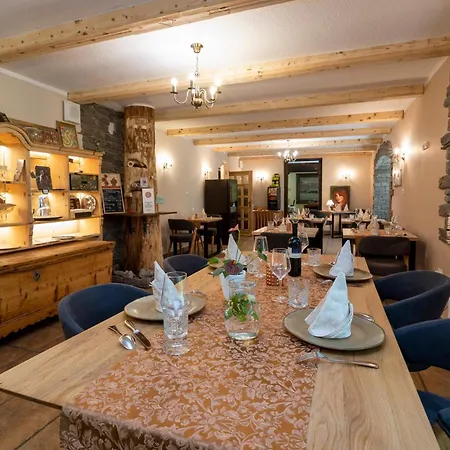 Art Kristal Hotel Bohinj