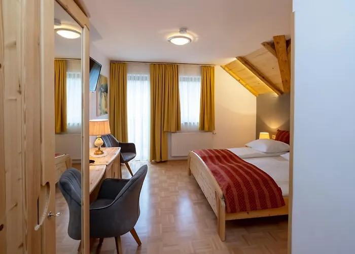 Art Kristal Hotel Bohinj