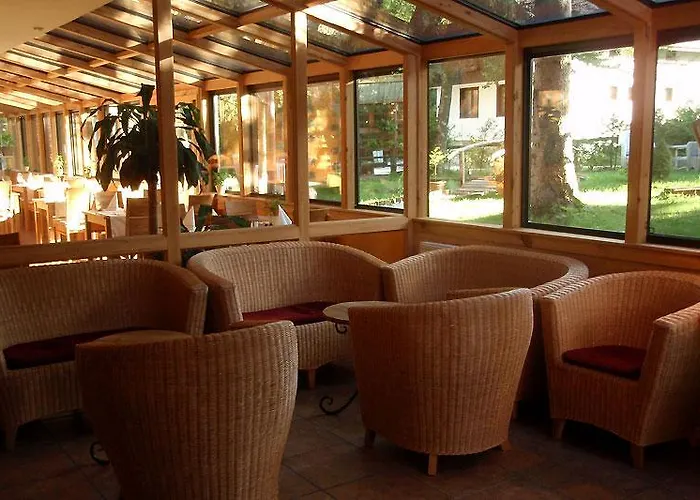 Art Kristal Hotel 4*